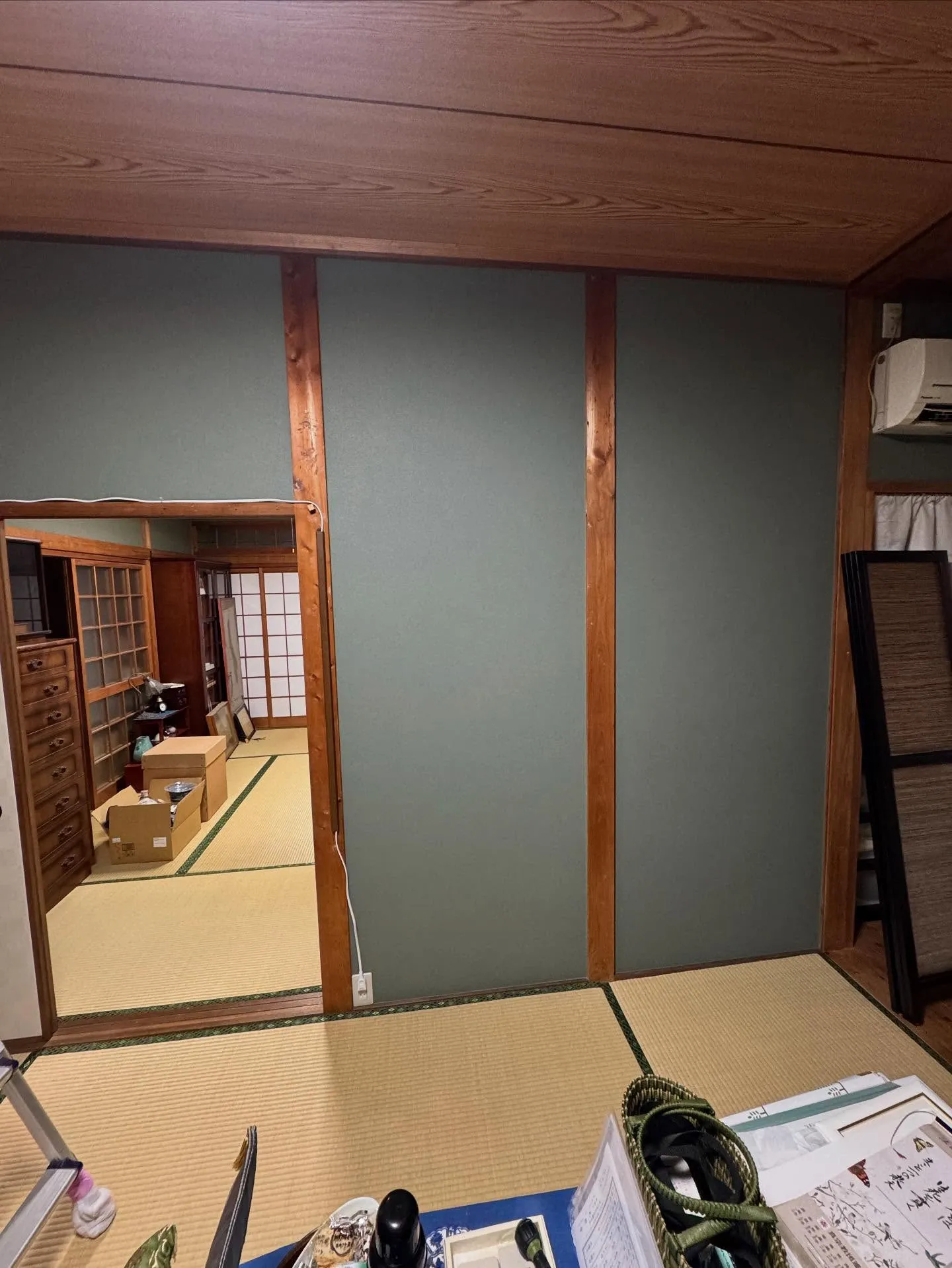 金沢屋 折尾・黒崎店 この度、和室のリフォームを行い、襖や障...